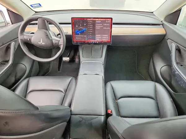 7SAYGDEE5NA001549 2022 TESLA MODEL Y - Image 8