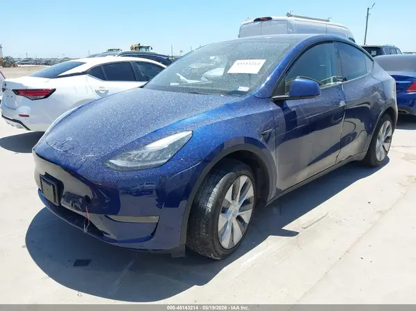 7SAYGDEE5NA002796 2022 TESLA MODEL Y - Image 2