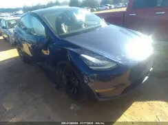 7SAYGDEE5NA013975 2022 TESLA MODEL Y