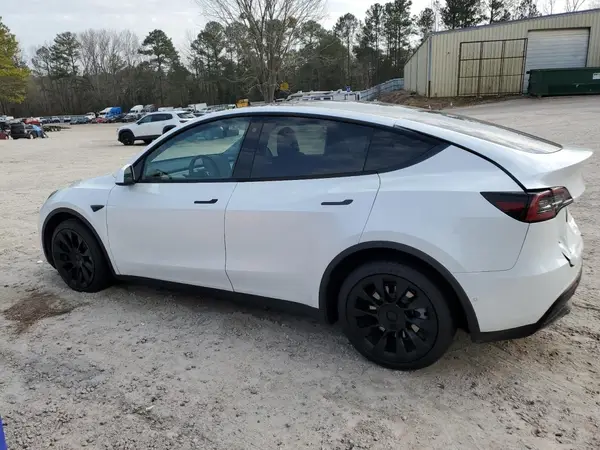 7SAYGDEE5NA014513 2022 TESLA MODEL Y - Image 2