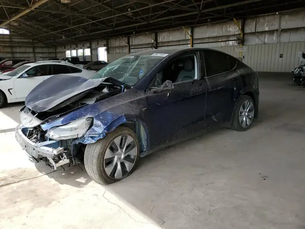 7SAYGDEE5NA014737 2022 TESLA MODEL Y - Image 1