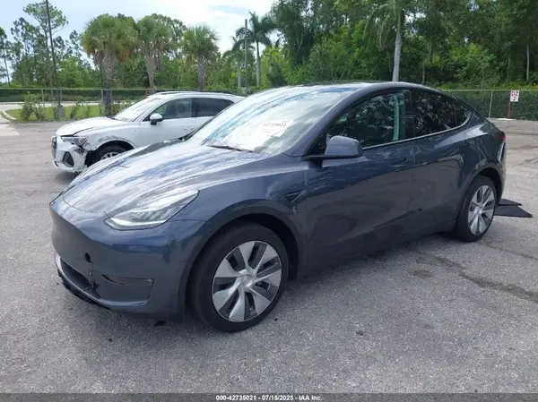 7SAYGDEE5NA015449 2022 TESLA MODEL Y - Image 2