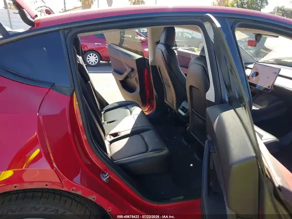 7SAYGDEE5NF314622 2022 TESLA MODEL Y - Image 8
