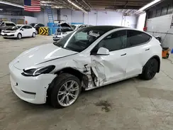 7SAYGDEE5NF315866 2022 TESLA MODEL Y