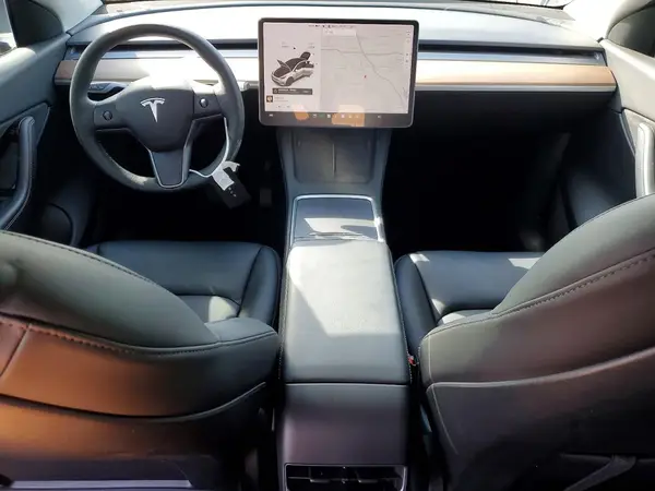 7SAYGDEE5NF317505 2022 TESLA MODEL Y - Image 8
