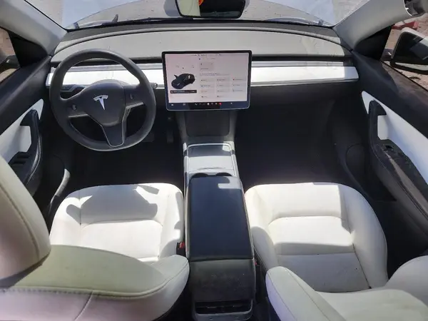 7SAYGDEE5NF342159 2022 TESLA MODEL Y - Image 8