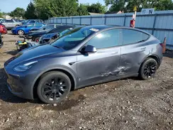 7SAYGDEE5NF358684 2022 TESLA MODEL Y