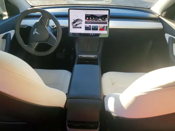 7SAYGDEE5NF361827 2022 TESLA MODEL Y - Image 8