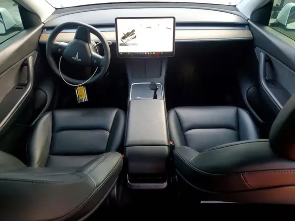 7SAYGDEE5NF364906 2022 TESLA MODEL Y - Image 8