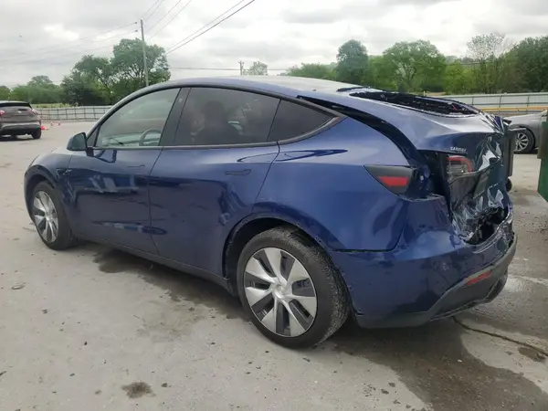 7SAYGDEE5NF365568 2022 TESLA MODEL Y - Image 2