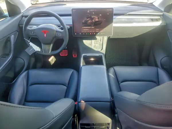7SAYGDEE5NF370138 2022 TESLA MODEL Y - Image 8