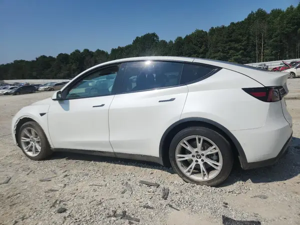 7SAYGDEE5NF371063 2022 TESLA MODEL Y - Image 2