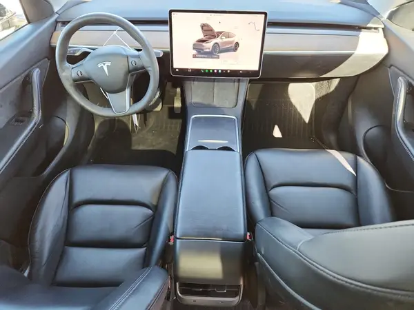 7SAYGDEE5NF373380 2022 TESLA MODEL Y - Image 8
