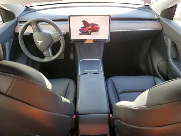 7SAYGDEE5NF384606 2022 TESLA MODEL Y - Image 8