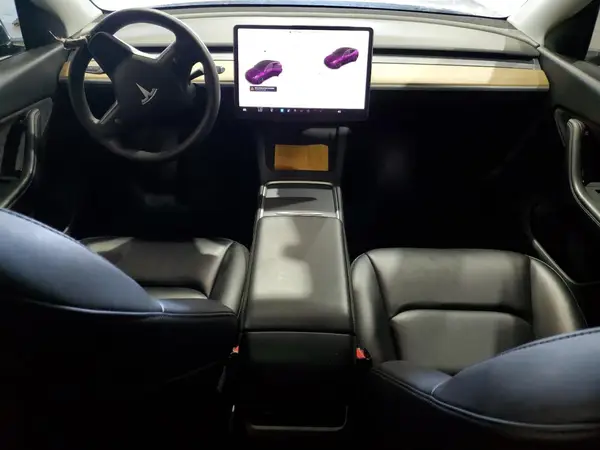 7SAYGDEE5NF384993 2022 TESLA MODEL Y - Image 8