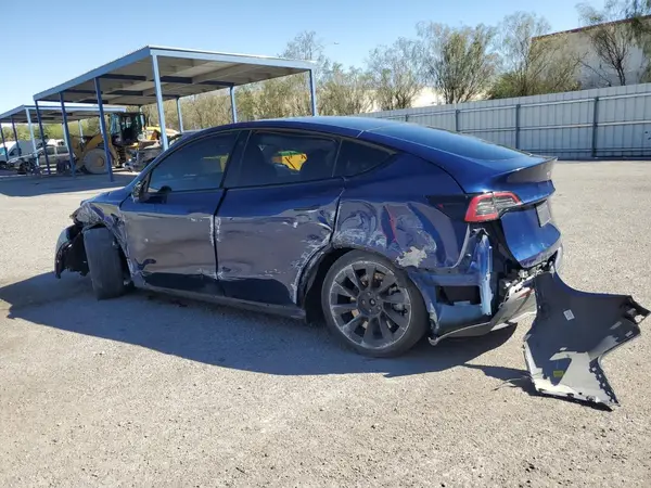 7SAYGDEE5NF386257 2022 TESLA MODEL Y - Image 2