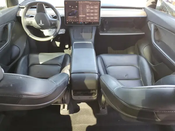 7SAYGDEE5NF386257 2022 TESLA MODEL Y - Image 8