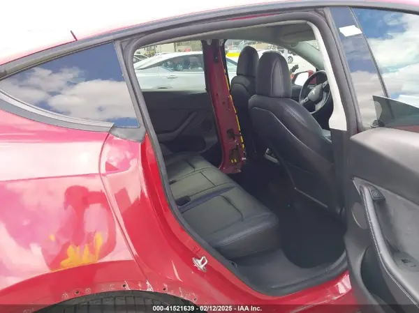 7SAYGDEE5NF386470 2022 TESLA MODEL Y - Image 8