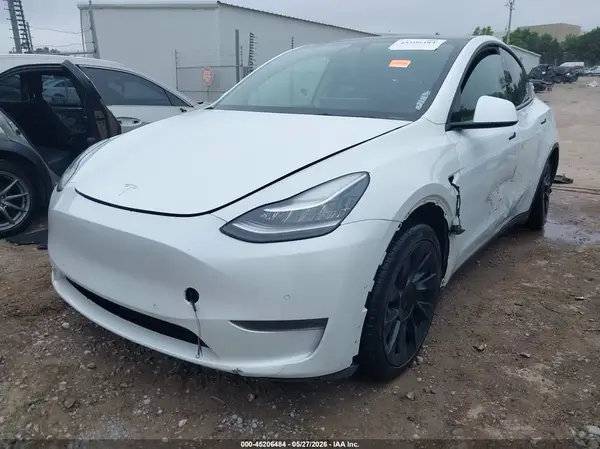 7SAYGDEE5NF386632 2022 TESLA MODEL Y - Image 2