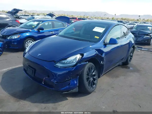 7SAYGDEE5NF386842 2022 TESLA MODEL Y - Image 2