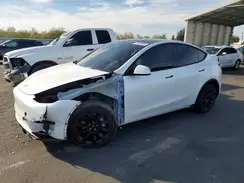 7SAYGDEE5NF403588 2022 TESLA MODEL Y