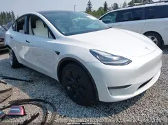 7SAYGDEE5NF411450 2022 TESLA MODEL Y