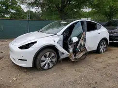 7SAYGDEE5NF422559 2022 TESLA MODEL Y