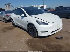 7SAYGDEE5NF426109 2022 TESLA MODEL Y