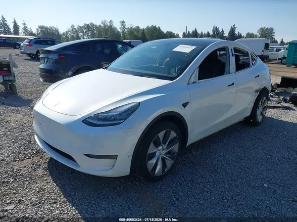 7SAYGDEE5NF428622 2022 TESLA MODEL Y - Image 2