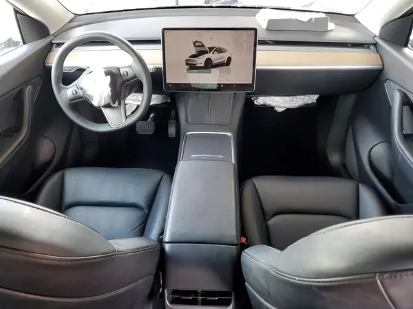 7SAYGDEE5NF428782 2022 TESLA MODEL Y - Image 8