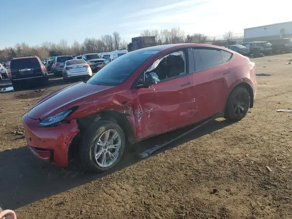 7SAYGDEE5NF430922 2022 TESLA MODEL Y - Image 1