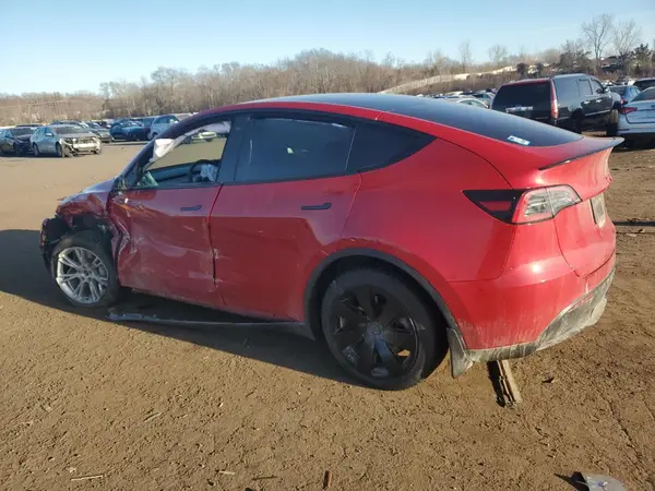 7SAYGDEE5NF430922 2022 TESLA MODEL Y - Image 2