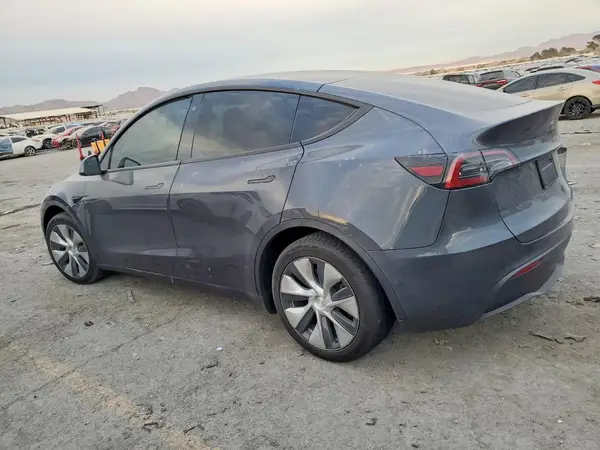 7SAYGDEE5NF434548 2022 TESLA MODEL Y - Image 2