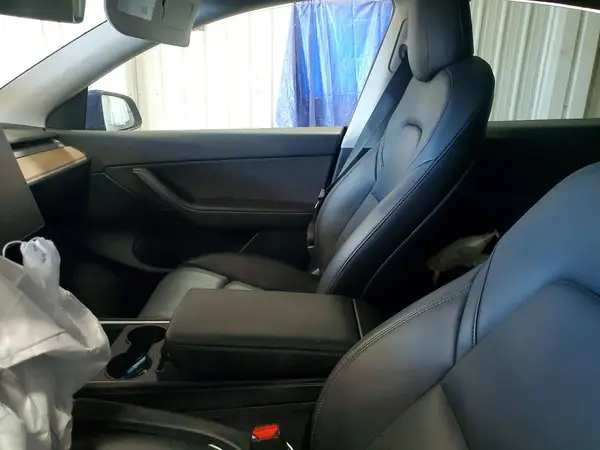 7SAYGDEE5NF441578 2022 TESLA MODEL Y - Image 8