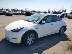 7SAYGDEE5NF442570 2022 TESLA MODEL Y