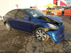 7SAYGDEE5NF446490 2022 TESLA MODEL Y