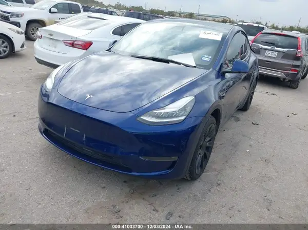 7SAYGDEE5NF480073 2022 TESLA MODEL Y - Image 2