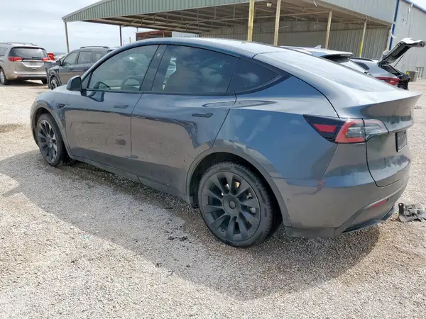 7SAYGDEE5NF480347 2022 TESLA MODEL Y - Image 2