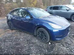 7SAYGDEE5NF481398 2022 TESLA MODEL Y