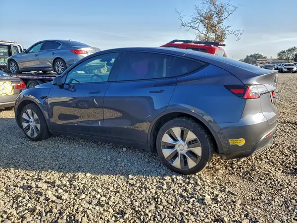 7SAYGDEE5NF487394 2022 TESLA MODEL Y - Image 2