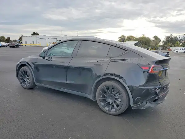 7SAYGDEE5NF506414 2022 TESLA MODEL Y - Image 2