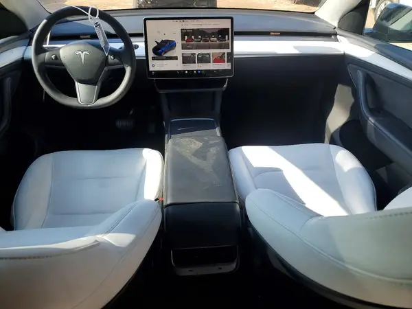 7SAYGDEE5NF515789 2022 TESLA MODEL Y - Image 8