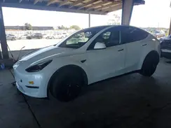 7SAYGDEE5NF519485 2022 TESLA MODEL Y
