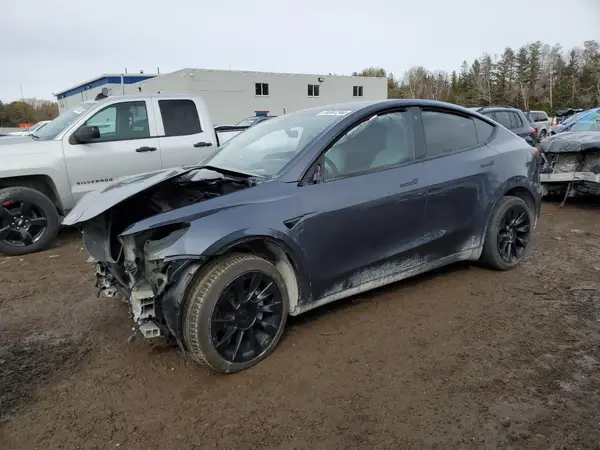7SAYGDEE5NF535525 2022 TESLA MODEL Y - Image 1