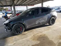 7SAYGDEE5NF552003 2022 TESLA MODEL Y