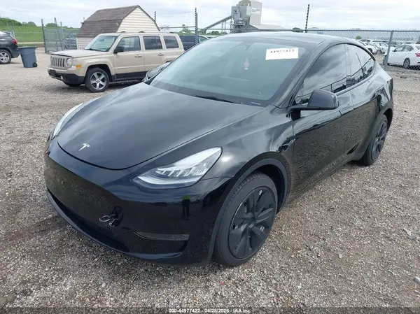 7SAYGDEE5PA024798 2023 TESLA MODEL Y - Image 2