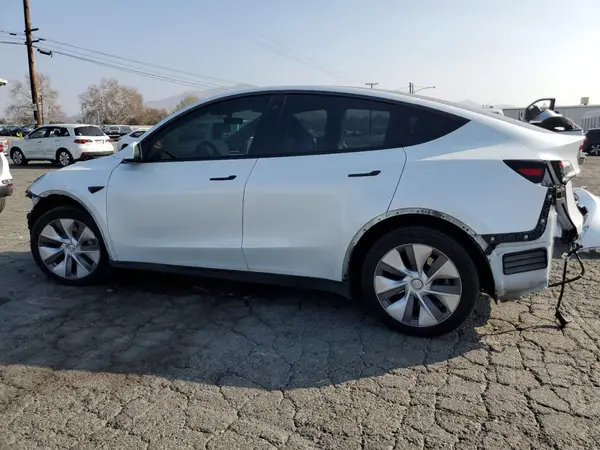 7SAYGDEE5PA034344 2023 TESLA MODEL Y - Image 2