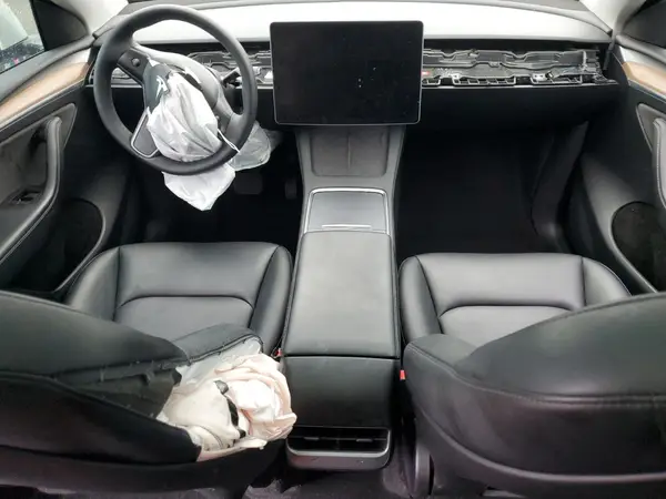 7SAYGDEE5PA036871 2023 TESLA MODEL Y - Image 8