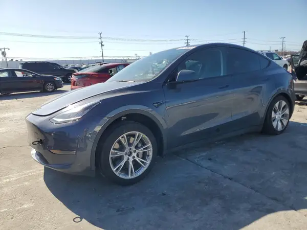 7SAYGDEE5PA037129 2023 TESLA MODEL Y - Image 1