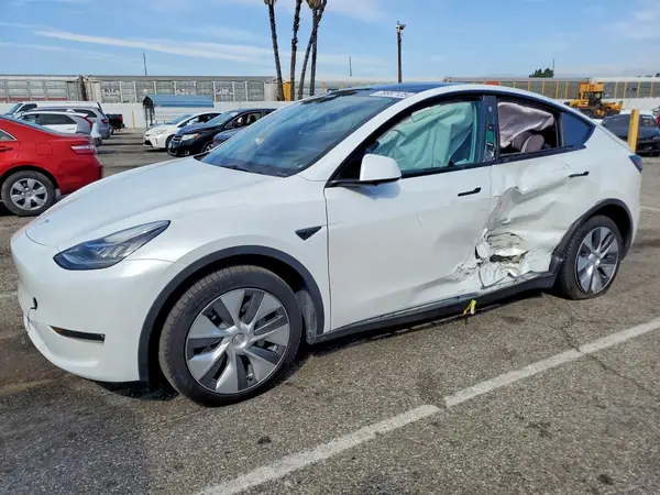 7SAYGDEE5PA043593 2023 TESLA MODEL Y - Image 1